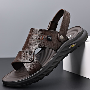 Nouvelles sandales de plage décontractées pour hommes, style été 2026, antidérapantes, respirantes, à semelle souple, tendance, pour la marche quotidienne - Product Image 4