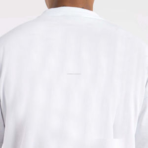 Camiseta de Algodón Peinado para Hombre - Material Transpirable y Duradero - Perfecta para Uso Diario, Deportes y Casual - Product Image 3