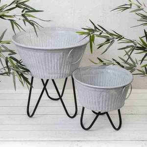 Maceta galvanizada de metal de forma cuadrada galvanizada con calidad superior Maceta decorativa de tamaño personalizado - Product Image 1