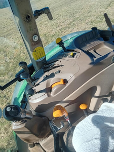 Tracteur agricole JOHN DEERE 5100-M - Product Image 3