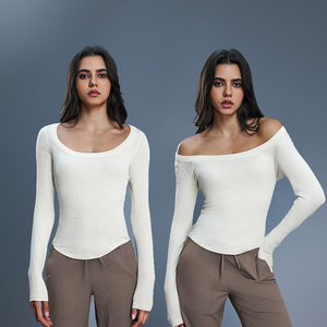 ชุดออกกำลังกายผู้หญิง เสื้อโยคะสีพื้นไร้ตะเข็บ แขนยาว เสื้อครอปออกกำลังกาย แห้งเร็ว ระบายอากาศ ชุดโยคะ - Product Image 5