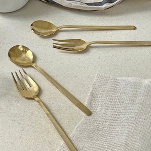 Ensemble de couverts vintage en laiton, cuillère, fourchette, ustensiles de table, vaisselle en métal, design minimaliste - Product Image 5
