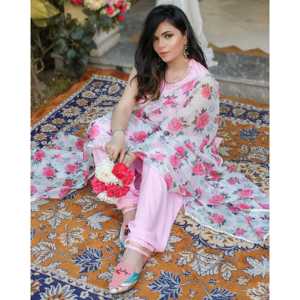 Ensemble Patiyala Salwar Kameez rose poudré à col haut, taille XS - Product Image 5