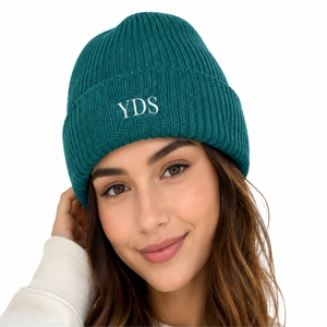 Bonnet en tricot côtelé unisexe personnalisé, qualité supérieure, tricot doux, confort chaud, prêt pour l'hiver, qualité d'exportation, bonnet personnalisé sur mesure - Product Image 1