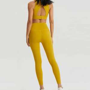 Conjunto de Yoga Amarillo de 2 Piezas para Mujer, Leggings de Cintura Alta, Top Corto, Espalda Cruzada, Sin Costuras, Ropa Deportiva de Longitud Completa - Product Image 2