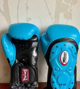 Gants de kick-boxing professionnels personnalisables TWINS, cuir de vachette de qualité supérieure, rembourrage épais, respirants, RL-BG-210 - Product Image 1
