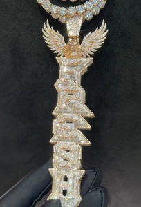 Pendentif Breloque Hip Hop en Or avec Diamants de Laboratoire pour Homme, Entièrement Sertie, Ailes d'Ange, Logo Couronne, Bijou Certifié IGI, Coupe Ronde Brillante - Product Image 3