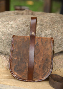Sac utilitaire médiéval en cuir, sac de costume vintage pour reconstitution historique, sac banane médiéval rustique en cuir vintage - Product Image 3