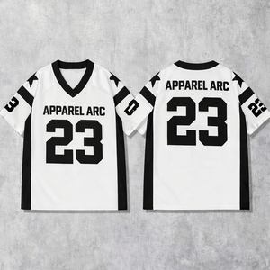 Camiseta de Fútbol Oversize Negra y Blanca 23 Unisex de Malla Estilo Universitario Urbano Personalizable para Equipos USA - Product Image 1