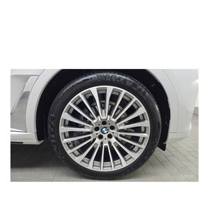BMW X7 XDrive40i Septiembre 2022, 7 Plazas, con Caja de Cambios Automática, Asientos de Cuero, Cámara Trasera, Diseño de Pura Excelencia - Product Image 5