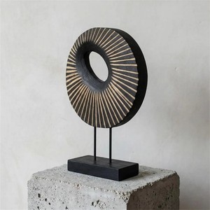 Escultura Circular de Madera Tallada Minimalista de Última Tendencia, Decoración Abstracta Geométrica para Mesa de Salón - Product Image 4