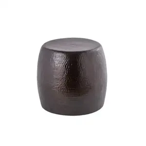 Table d'appoint en aluminium artisanal avec détails artistiques, table centrale décorative pour l'ambiance de la maison, design martelé - Product Image 1