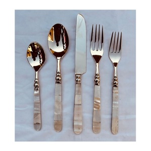 ชุดช้อนส้อมมีดราคาส่ง ด้ามจับเปลือกหอย มีดส้อมช้อนสไตล์อิตาลี สำหรับงานแต่งงาน งานเลี้ยง และงานอีเว้นท์ต่างๆ - Product Image 2