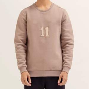 Sudadera de Cuello Redondo de Algodón Grueso para Hombre, con Logotipo Bordado Personalizado, Color Sólido, Estilo Urbano, Venta al Por Mayor OEM - Product Image 2