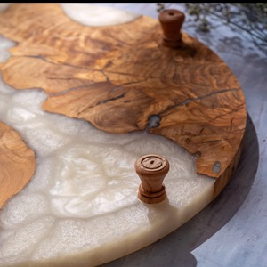Designer Red Resin Wooden Lazy Susan <b>Rotating</b> Platter Suitable For Modern Home And <b>Table</b> Presentation Handcrafted From India - Product Image 4