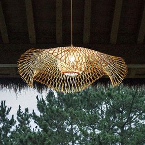 Lámpara Colgante de Bambú Natural Tejida con Forma de Mariposa para Decoración del Hogar e Iluminación Ambiental Interior - Product Image 1