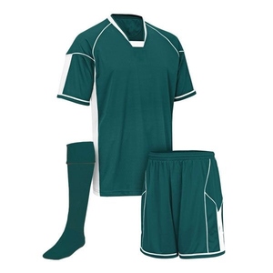 Ensemble de maillot de football unisexe vert lime à manches courtes, col en V, respirant, avec short à taille élastique et chaussettes noires, toutes saisons - Product Image 2