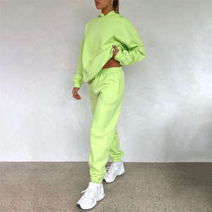 Conjunto Deportivo de Primera Calidad para Mujer, Nuevo Diseño Elegante con Logotipo Personalizado - Product Image 3