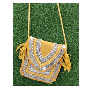 Bolso de mano con cuentas personalizado de lujo para mujer para bodas y uso diario de Guru Kirpa Export House - Product Image 2