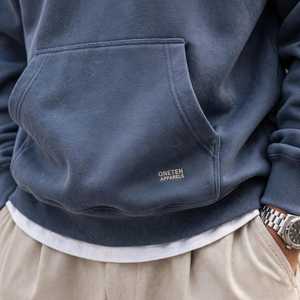 เสื้อฮู้ดผู้ชายทรงปกติ สีน้ำเงินล้วน ผ้าฝ้ายเฟรนช์เทอร์รี่ สวมใส่สบาย มีกระเป๋าหลัง โลโก้ที่ด้านหลัง เหมาะสำหรับใส่ในฤดูหนาว สีพื้น ย้อมเรียบ แห้งเร็ว - Product Image 6