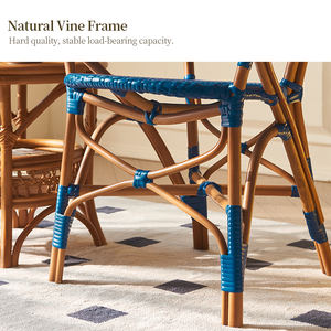 Chaise de salle à manger en rotin naturel de style bistrot français, cadre en rotin PE, dossier antique, fabrication artisanale, imperméable, résistant aux UV, pour l'extérieur - Product Image 2