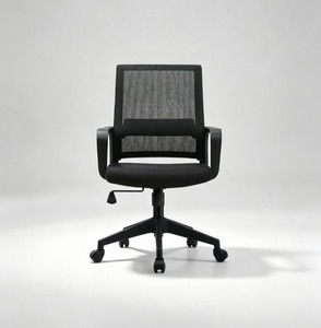 Chaise de bureau ergonomique moderne en maille avec accoudoirs réglables, base pivotante en acier, appui-tête réglable, design contemporain noir - Product Image 1