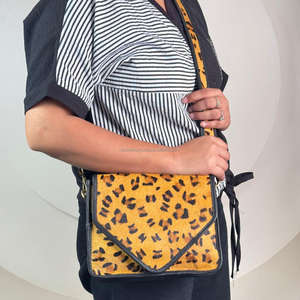 Qualité supérieure 2025 imprimé léopard en cuir de vachette sacs à bandoulière pour femmes en cuir véritable cartable sac enveloppe Style sacs à main - Product Image 4