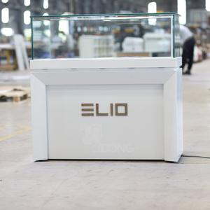 Vitrine de présentation en métal pour le commerce de détail avec éclairage LED, couleur personnalisée et design recyclable |   Service OEM disponible - Product Image 1