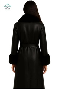 Manteau trench en cuir vegan noir doublé de fausse fourrure fait main - Product Image 3
