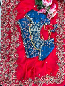 Reglance Rich Buti pour Saree en Satin - Broderie de Paillettes 3mm, Blouse Jhalar en Tulle, Bordure Lourde Traditionnelle Élégante avec Pompons - Product Image 5