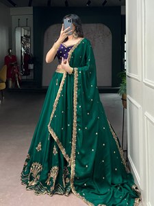 Lehenga Choli Morado Suave Más Vendido - Ropa Lista para Usar para Bodas y Eventos para Niñas y Mujeres - Product Image 3