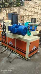 Máquina Semiautomática de Enrollado de Tubos de Papel Espiral de 3 Fases con PLC y Motor, Capacidad de 500 Kg/h - Product Image 4