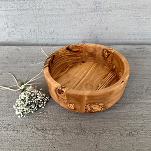 Bol en bois d'olivier personnalisé, artisanal, décoration rustique pour la cuisine - Product Image 6