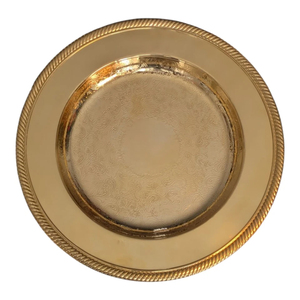 Assiette de service en cuivre martelé fait main avec bord festonné pour la décoration de table de mariage, plateau rond élégant finition antique - Product Image 2