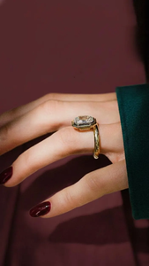 Bague de fiançailles en diamant taille Asscher de 6 carats, or jaune, bijoux classiques pour femmes, luxe - Product Image 2