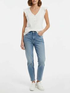 T-shirt court basique pour femme, sans manches, à volants aux épaules, col en V, blanc, style boutonné, pour la vente en ligne - Product Image 6