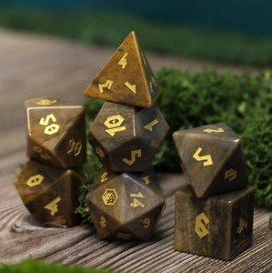 Jeu de dés en bois de haute qualité, dés de jeu polyédriques, grain naturel, structure durable, roulement fluide, chiffres clairs, pour jeux de table - Product Image 2