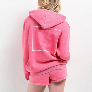 Ensemble deux pièces décontracté en coton tricoté respirant pour femme, comprenant un sweat à capuche et un short, idéal pour la gym, style délavé à l'acide - Product Image 4