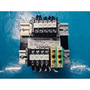 Transformateur d'isolement de puissance FuKuda Electric Works T-58468-M, utilisé comme pièce détachée pour équipement semi-conducteur d'époque - Product Image 1