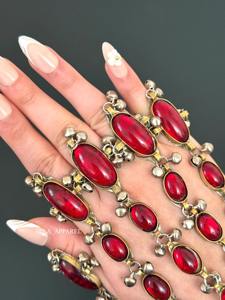 Pulsera de eslabones con monedas afganas de estilo antiguo, con intrincados patrones tradicionales y colgantes de monedas para un toque auténtico. - Product Image 5