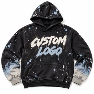 Sudadera con Capucha de Algodón 100% French Terry, Ajuste Holgado, Bolsillo Canguro, con Emblema de Graffiti y Degradado Azul Cielo, Detalles de Salpicaduras de Pintura a la Moda - Product Image 1