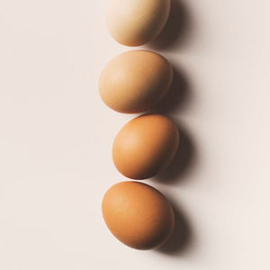 Huevos Marrones al por Mayor a Precio Económico, Huevos Frescos de Gallina a la Venta al por Mayor - Product Image 1