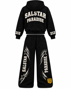 Conjunto Deportivo Premium Personalizado de 2 Piezas para Hombre, Sudadera con Capucha Negra Estilo Urbano, Fabricante de Ropa Deportiva con Estampado de Pedrería Personalizado - Product Image 2
