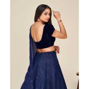 Conjuntos de diseñador para mujer Lehenga Choli con Secuencia y trabajo de hilo - Product Image 1