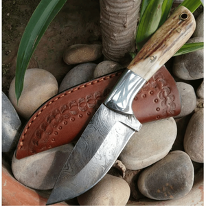 Cuchillo de Caza y Camping de Acero de Damasco Premium OEM con Mango de Cuerno de Ciervo y Funda de Cuero para EE. UU. y Europa - Product Image 6