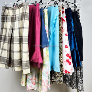 ชุดเดรสครอปท็อปลายดอกไม้สไตล์ Athleisure Coquette Y3K สำหรับผู้หญิง ชุดลำลองพิมพ์ลาย 1 ชิ้น แขนสั้น ผ้าทอ เหมาะสำหรับงานปาร์ตี้ ผลิตในบังกลาเทศ - Product Image 2