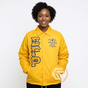 Chaqueta Casual Bordada de Poliéster Transpirable, Impermeable y de Secado Rápido con el Logotipo de Sigma Gamma Rho Personalizado de GREEK TREASURES - Product Image 4