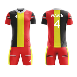 Ensemble de Tenues de Football Originales en Gros – Maillot et Short de Club Personnalisables à Manches Courtes 100% Polyester avec Option Logo Frontal - Product Image 3