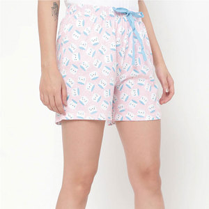 Shorts pour femmes actives avec imprimés, tissu respirant, polyvalents, légers, pour la salle de sport, en gros - Product Image 1