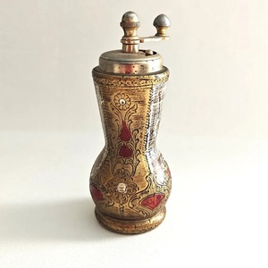 Stylish Metal Salt Pepper <b>Shaker</b> <b>Bottles</b> For Restaurant Hotel Kitchen Dining Table And Home Decor Use - Product Image 4